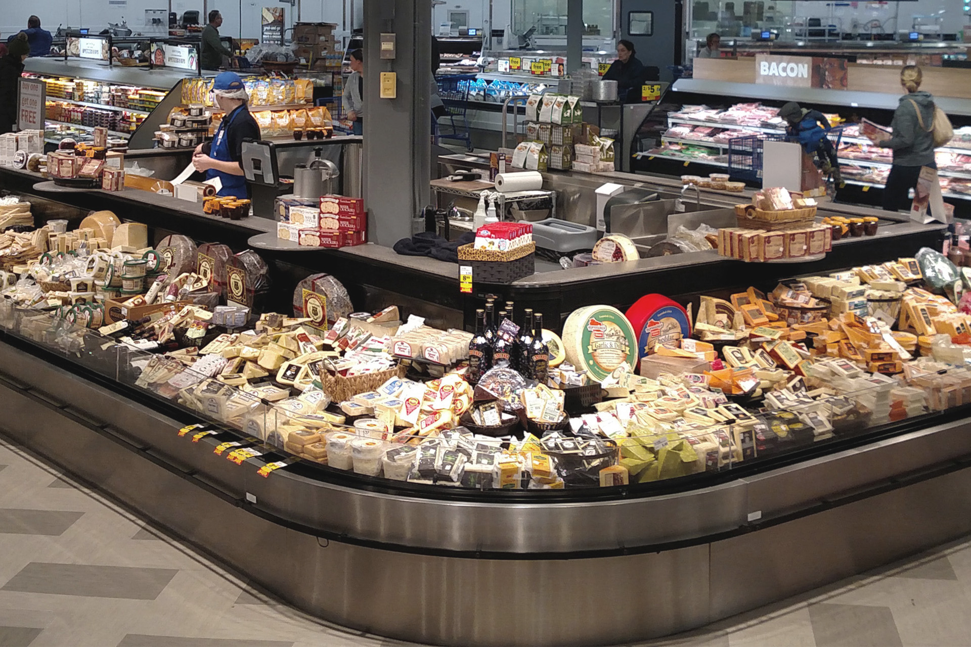 Distribution & Retail